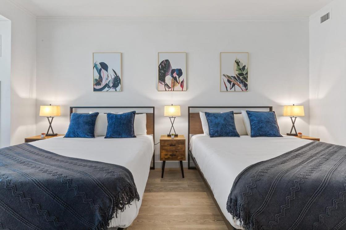Beachfront Double Queen - Cozysuites アトランティックシティー エクステリア 写真